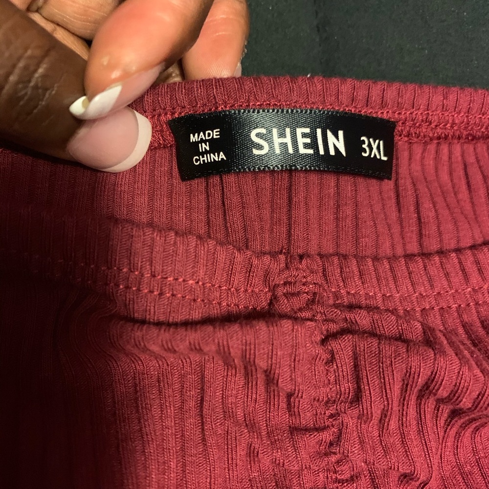 Plus Size Off the Shoulder Ribbed Top-Burgundy - Picture 4 of 6